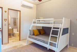 New 2Bdr unit step away from Caribbean beaches