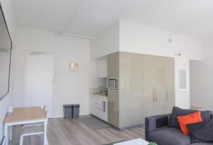 The Clocktower Light and Airy Studio on Bourke St