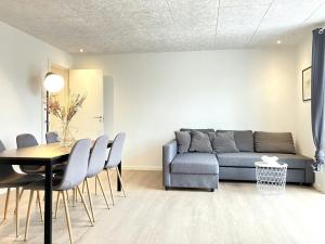 Spacious Apartment for 7