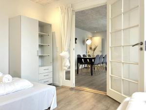 Spacious Apartment for 7