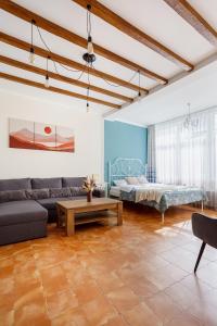 Tuscan Inspiration Apartments in Arcadia