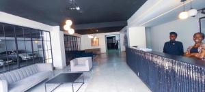 305 Budget Studio SQ - Gym, Pool, Office Lounge