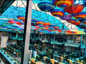 305 Budget Studio SQ - Gym, Pool, Office Lounge