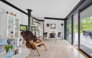 2 Bedroom Cozy Home In Ebeltoft