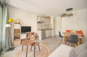 Villa Francia 2P with splendid pool -private rental