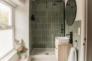 A Beautiful 3 Bedroom 17th Century Stone cottage