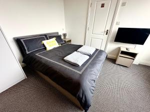 Stylish Modern, Private Apartment,15 Mins To Central London