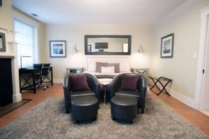 Hamilton Suite 2 - Ground Floor, Heart of Downtown