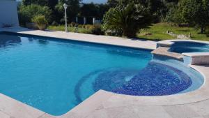 Villas charming villa with pool : photos des chambres