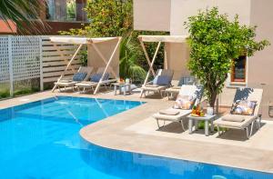 Island Villa Heated Pool