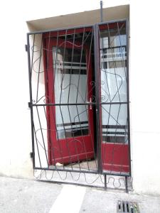 Joli T2 provençal plain-pied CV cour