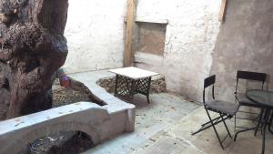 Joli T2 provençal plain-pied CV cour