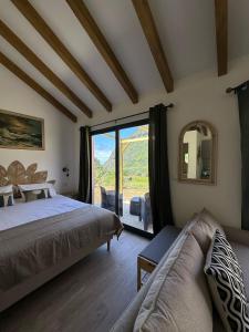 The Green Valley House II