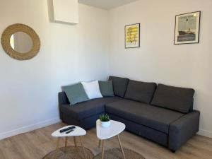 Maisons de vacances Charming house with garden, center of Puilboreau : photos des chambres