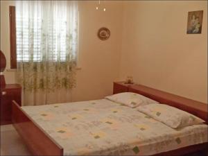 Holiday Home Kata - Two-Bedroom Holiday Home with Balcony