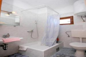Villa Ro - Ela - One Bedroom Apartment with Balcony and Sea View - A1