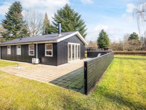 6 person holiday home in Ansager