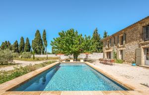 Awesome Home In Travaillan