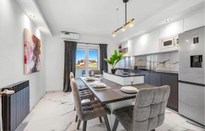 1 Bedroom Nice Apartment In Vodice