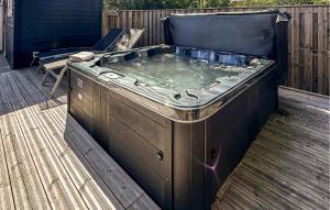 3 Bedroom Lovely Home In Kalundborg