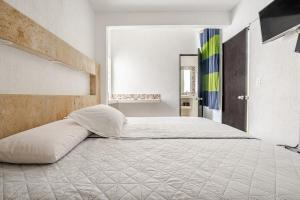 Casa Amplia con club de Playa