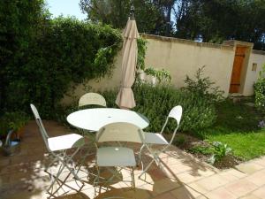 Villas Charming 18th-Century Escape, cleaning included : photos des chambres
