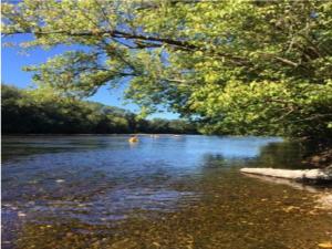 Maisons de vacances Cozy Cottage Retreat in Vezac, cleaning included : photos des chambres
