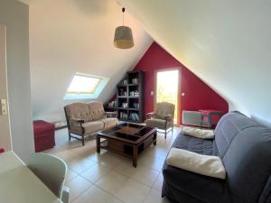 Maisons de vacances Stone House in Brittany near Scenic Bay, cleaning included : photos des chambres