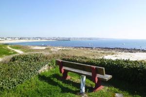 Maisons de vacances Holiday Home in Kersiny with Sea Views, cleaning included : photos des chambres
