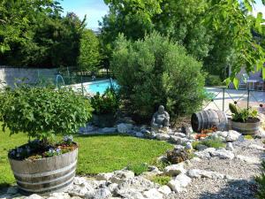 Villas Villa in Segonzac with Pool and Vineyards, cleaning included : photos des chambres