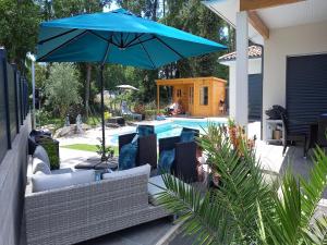 Maisons de vacances House in Margaux with Saltwater Pool & Vineyards, cleaning included : photos des chambres