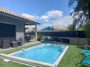 Charming house with private pool, cleaning included