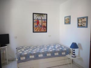 Holiday home with shared pool , cleaning included