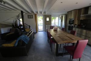 Maison 8 personnes localisée au cœur de Sainte-Marie-du-Mont