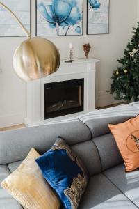 Spacious 4BR Designer Home in Prime Brighton East