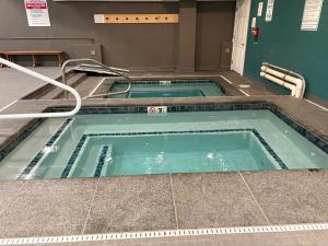 YOUR K-LINGTON BASECAMP 3A4 - Opening Nov 12, Pool & Hot tub