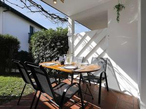 Appartements Appartement Hendaye avec piscine et parking - FR-1-2-443 : photos des chambres