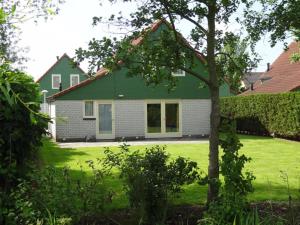 Detached Home in Zeeland near the Coast
