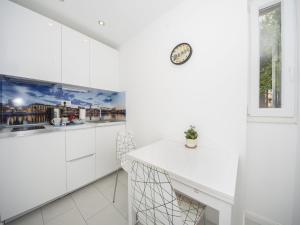 Apartments Stone Elegance ST - Deluxe Studio Apartment Kamik