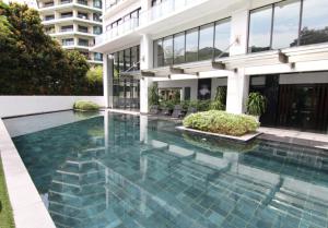 Ken Bangsar By Sleepy Bear
