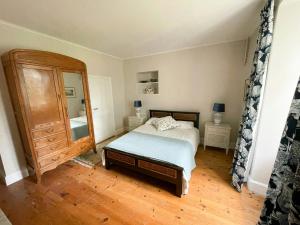 Stone Manor House In Quercy