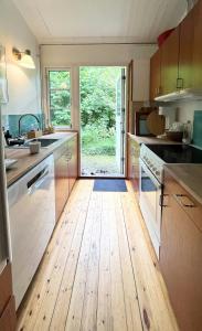 Family Holiday Home With Hidden Garden Spots