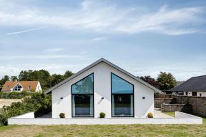 Gather The Family With Ebeltoft Vig As Neighbour