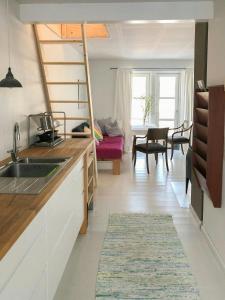Peaceful Guesthouse In Scenic Sondrup