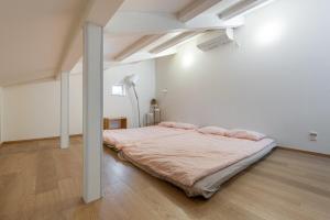 -HIgashinakano- 9-minute walk from Higashi-Nakano Station