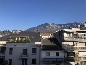 Studio 25 m2 Le Jasmin centre-ville, parking et balcon - 3hvězdičkové hotely ve městě Aix-les-Bains