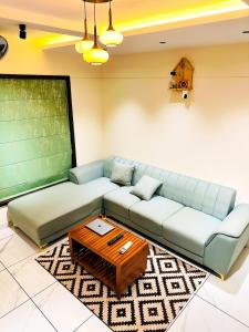 DEEVS Appartments landmark CLT