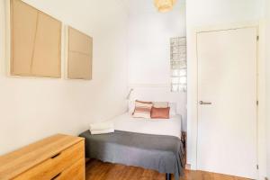 The Collection Barcelona - Pl Universitat Bright and cozy 2BD - 2BTH