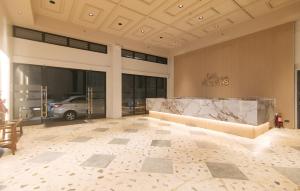 Hotel Madiaas by RedDoorz