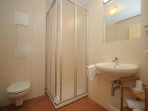 Spacious Apartment in Uderns near Ski Area